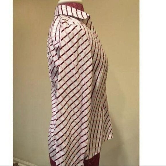 Talbots Petites Top sz 4p Career Wrinkle Resistant - Picture 6 of 8